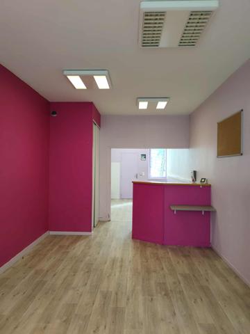 Brioux-sur-Boutonne (79170) Bel immeuble de rapport