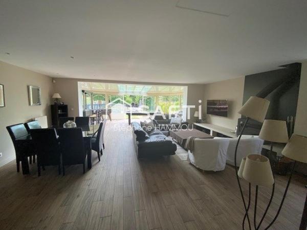 Très belles prestations, piscine, spa, 4 chambres