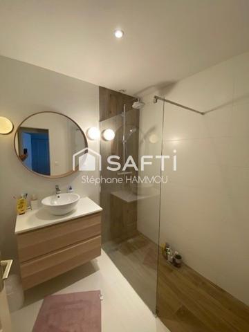 Très belles prestations, piscine, spa, 4 chambres