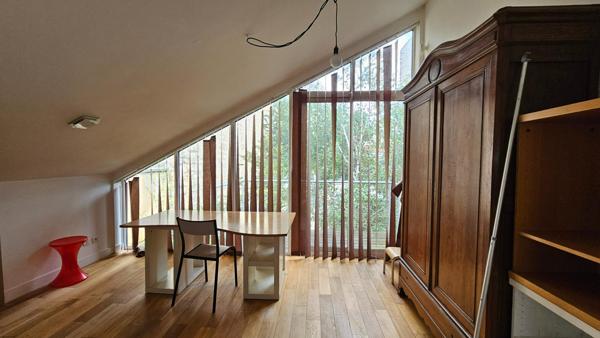 LOFT 72m² avec terrasse et parking