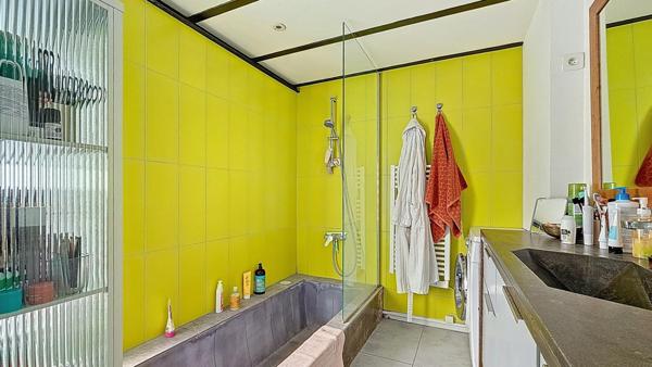 LOFT 72m² avec terrasse et parking