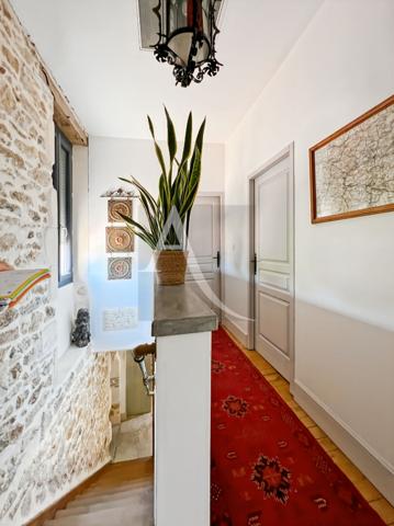 Maison de ville superbement restaurée