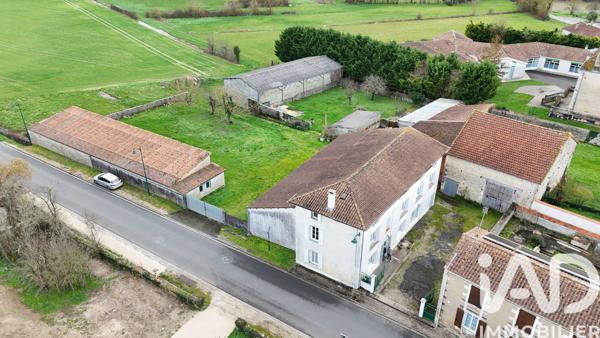 Maison à vendre 8 pièces 180 m² Anais