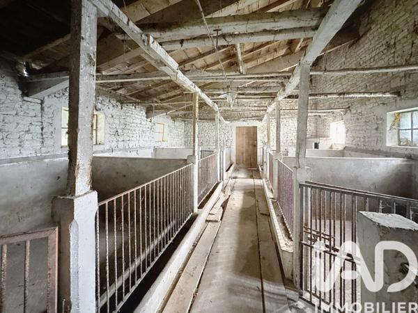 Maison à vendre 8 pièces 180 m² Anais