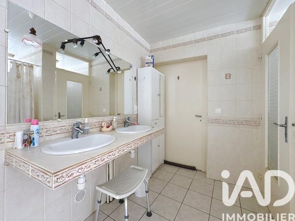 Maison à vendre 8 pièces 180 m² Anais