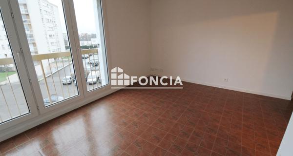 Location Appartement 2 pièces 33.48 m² - Maurepas 78310