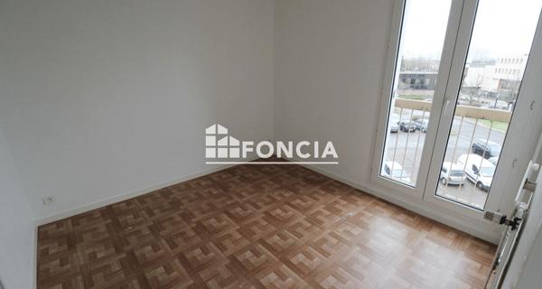 Location Appartement 2 pièces 33.48 m² - Maurepas 78310