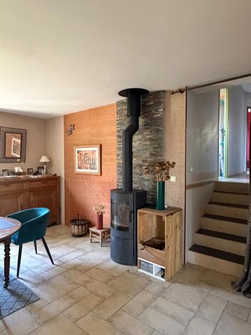 Garat. Maison 135 m² avec garage et studio