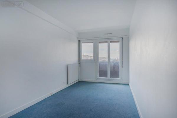 Appartement à vendre à Paris 18e arrondissement à Paris (75018), ref : 75022-919