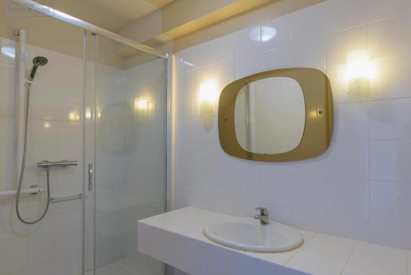 Appartement à vendre à Paris 18e arrondissement à Paris (75018), ref : 75022-919