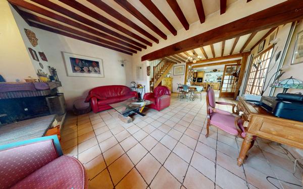 Maison à vendre    6 pièces • 195 m2 Montivilliers