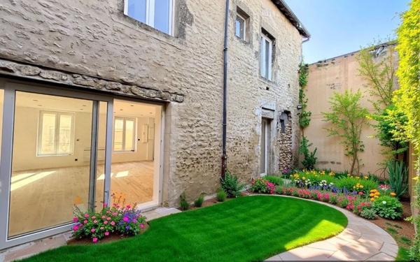 Maison à vendre    5 pièces • 237,60 m2 Courgains