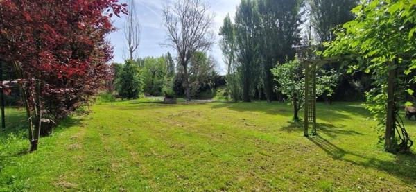 Maison à vendre 325 000 € Hardricourt 6 p 100 m² DPE C