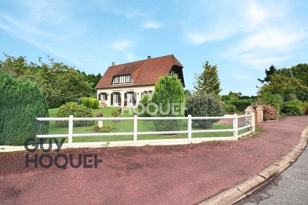 Bernay, écoles, collèges, bus et toutes activités à pied.