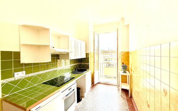 Appartement à vendre    2 pièces • 49,73 m2 Nice