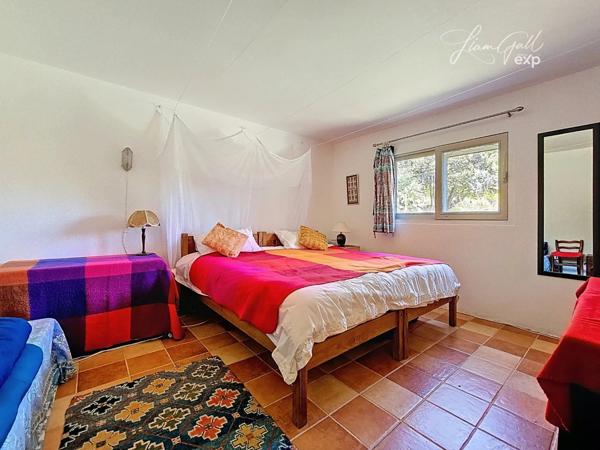 Spacieuse villa de plain-pied - cadre naturel d’exception