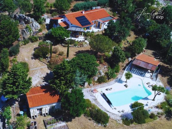 Spacieuse villa de plain-pied - cadre naturel d’exception