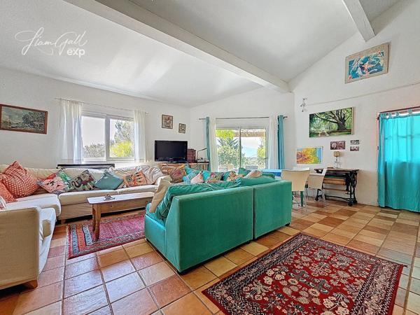 Spacieuse villa de plain-pied - cadre naturel d’exception
