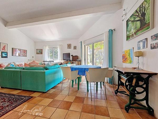 Spacieuse villa de plain-pied - cadre naturel d’exception