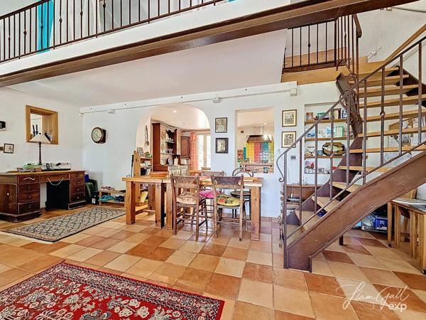 Spacieuse villa de plain-pied - cadre naturel d’exception