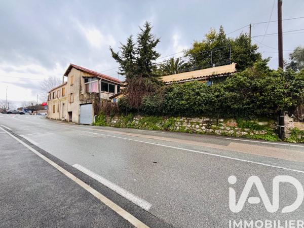 Immeuble à vendre 253 m² Châteauneuf-Grasse