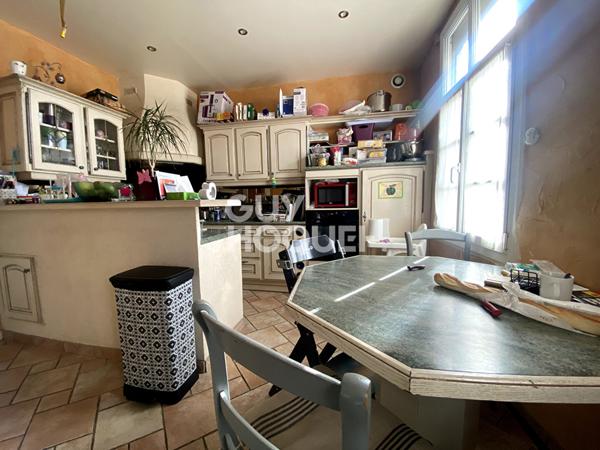 Immeuble de rapport centre ville EZY SUR EURE