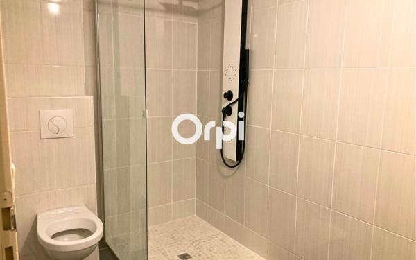 Appartement à vendre    3 pièces • 60 m2 Croix