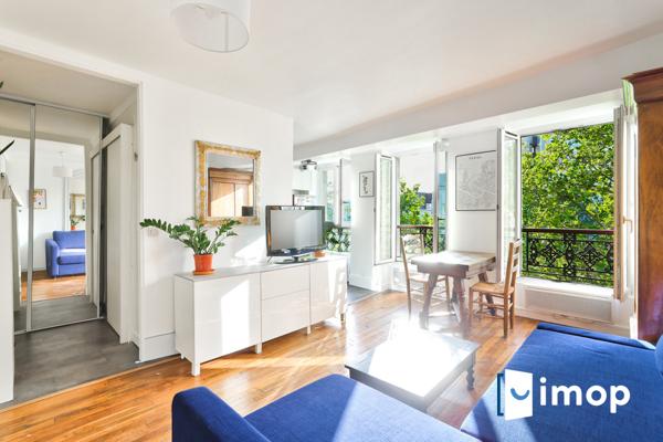 STUDIO LUMINEUX PROCHE CANAL SAINT MARTIN