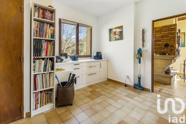 Maison à vendre 10 pièces 270 m² Saint-Maximin-la-Sainte-Baume