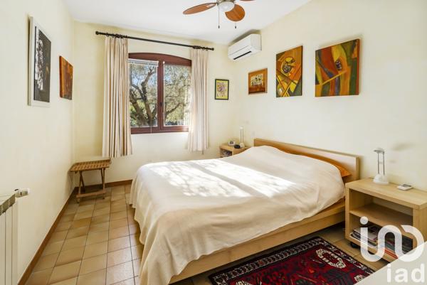 Maison à vendre 10 pièces 270 m² Saint-Maximin-la-Sainte-Baume