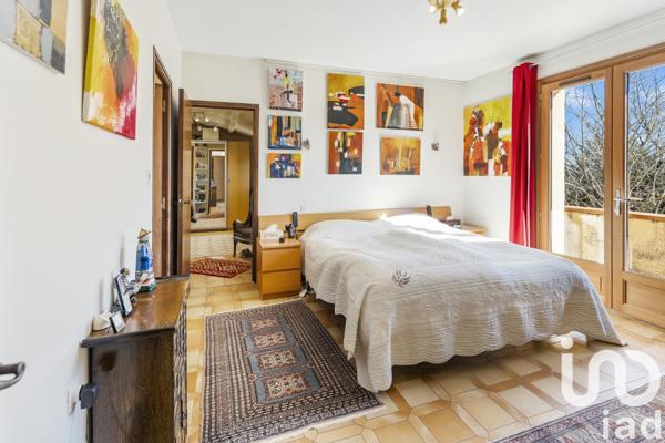 Maison à vendre 10 pièces 270 m² Saint-Maximin-la-Sainte-Baume