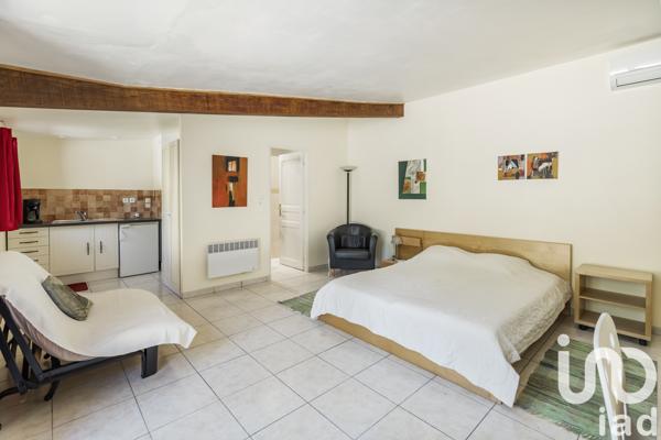 Maison à vendre 10 pièces 270 m² Saint-Maximin-la-Sainte-Baume