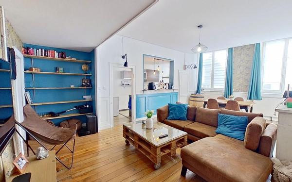 Appartement à vendre    2 pièces • 79,90 m2 Toul
