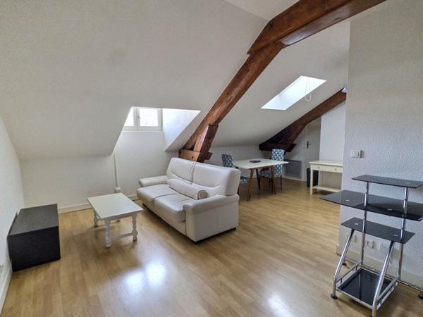 Appartement A LOUER MEUBLE Clermont-ferrand - Secteur des Carmes / Delille / République