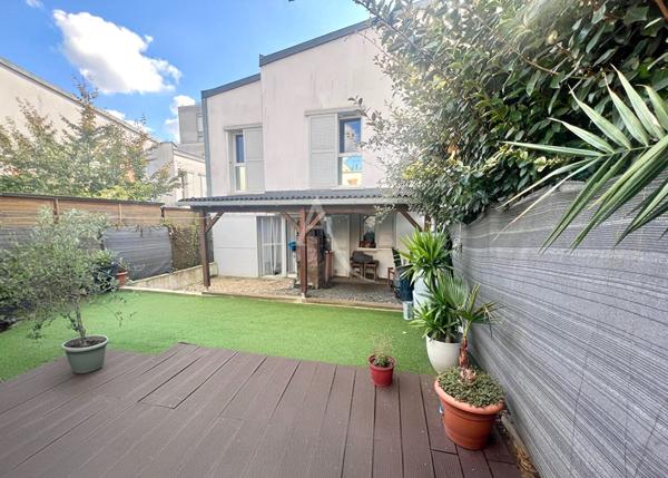 Maison 5 pièces de 100m2, jardin de 73m2 - écoles - commerces - transports