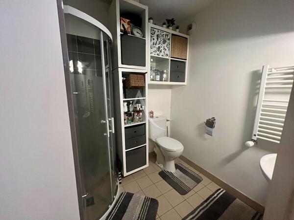 Maison 5 pièces de 100m2, jardin de 73m2 - écoles - commerces - transports