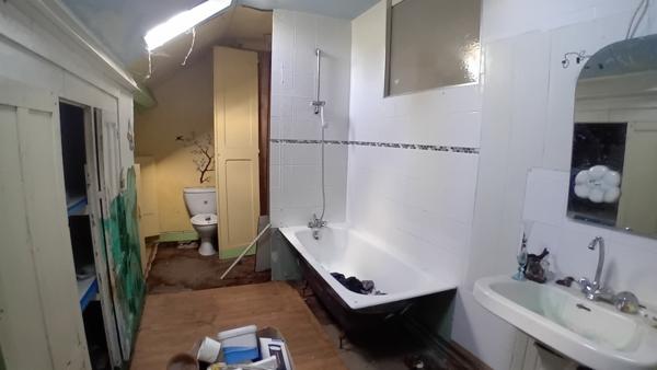 Maison à vendre |  Salon-la-Tour |  5 pièces | 115 m²