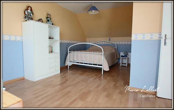 Maison à vendre 10 pièces PITHIVIERS LE VIEIL (45), 6 chambres, Garage, Jardin Clos, Plain Pied, PAC réversible.