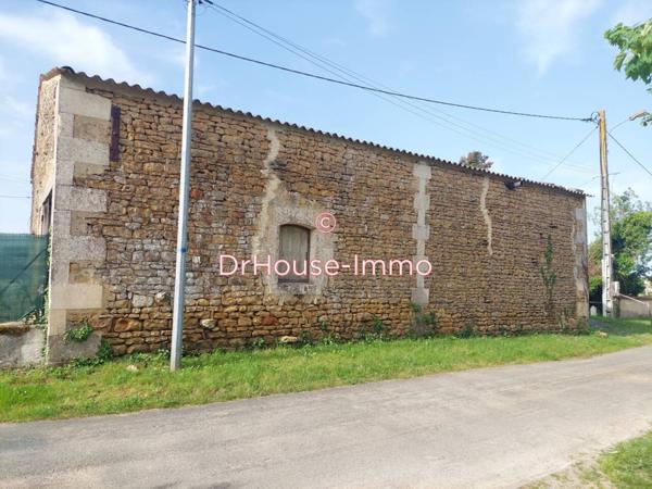 Bien immobilier à vendre 1 pièce de 76 m²