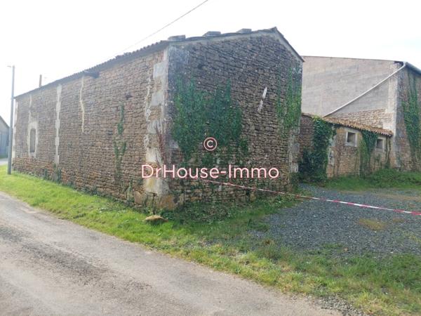 Bien immobilier à vendre 1 pièce de 76 m²