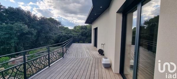 Maison à vendre 5 pièces 200 m² Nîmes-Saint-Césaire