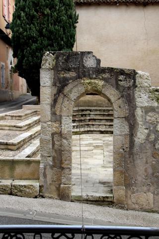 Maison de ville 4 pièces, 3 chambres, 130 m2, en plein coeur de LECTOURE (32)