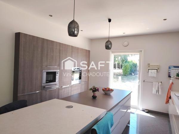 Propriété d'exception de 320m2