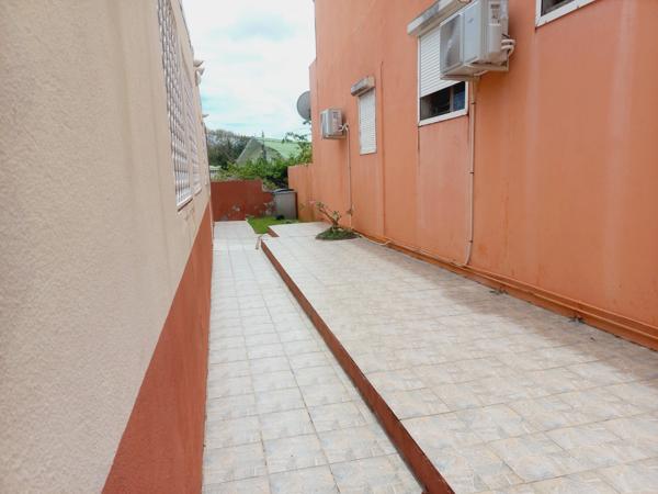 Maison à vendre 1 pièces PETIT CANAL (971)