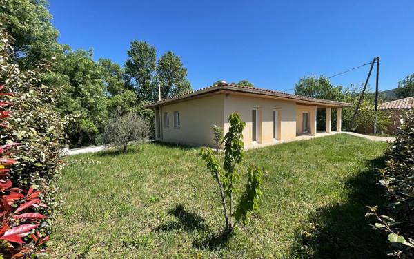 Maison à vendre    4 pièces •  Lagorce