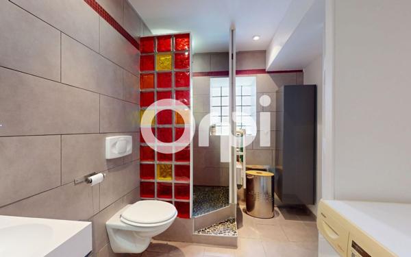 Maison à vendre    7 pièces • 159 m2 Bron