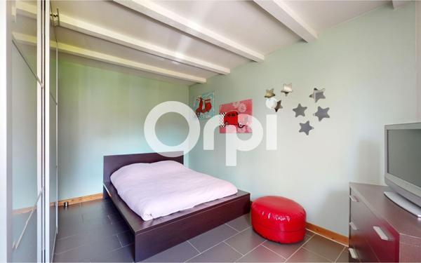 Maison à vendre    7 pièces • 159 m2 Bron