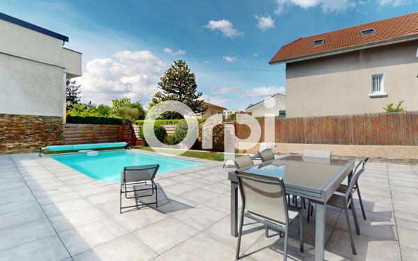 Maison à vendre    7 pièces • 159 m2 Bron