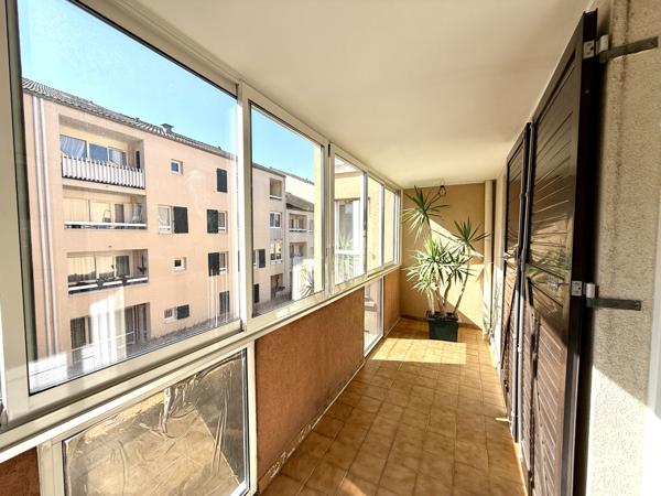 Sevran (93270) Les SABLONS 4 Pièces avec loggia, parking proche RER B