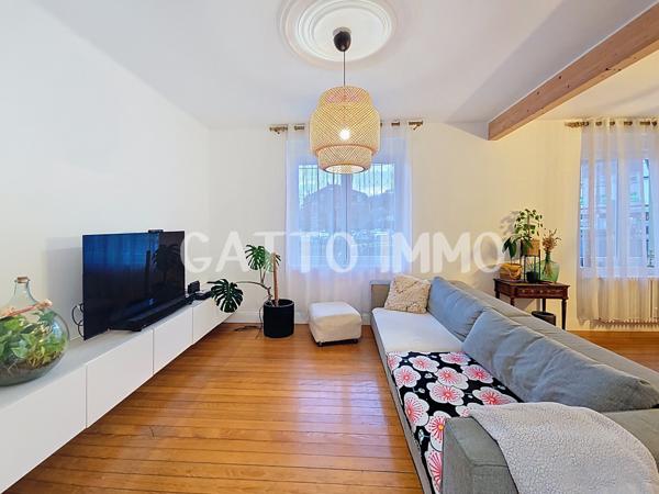 Saint-Julien-lès-Metz (57070) SOUS COMPROMIS // Maison rénovée 140m2 // 4 chambres // Jardin // Terrasse // sous-sol // DPE C